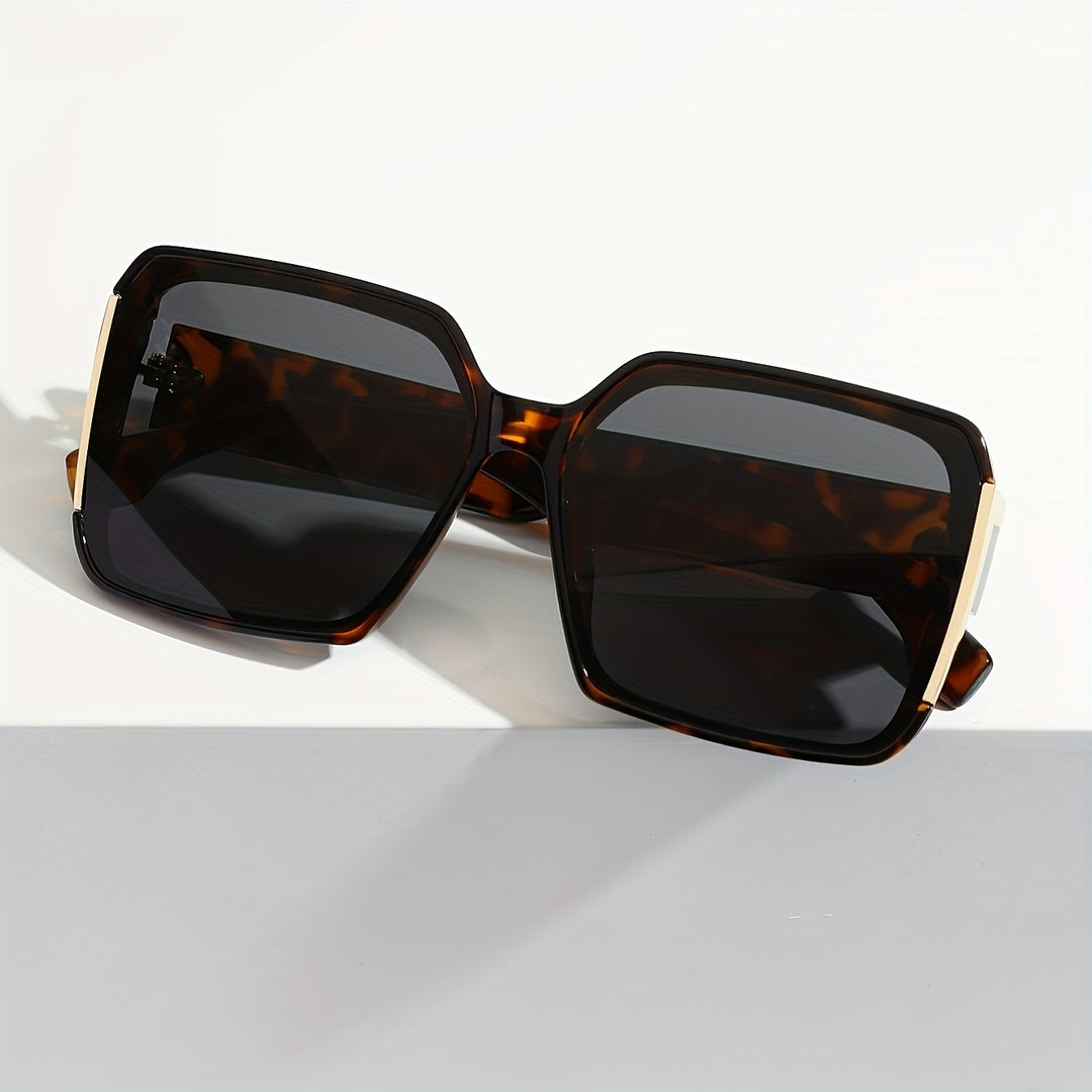 Harriette | Classic Sunglasses