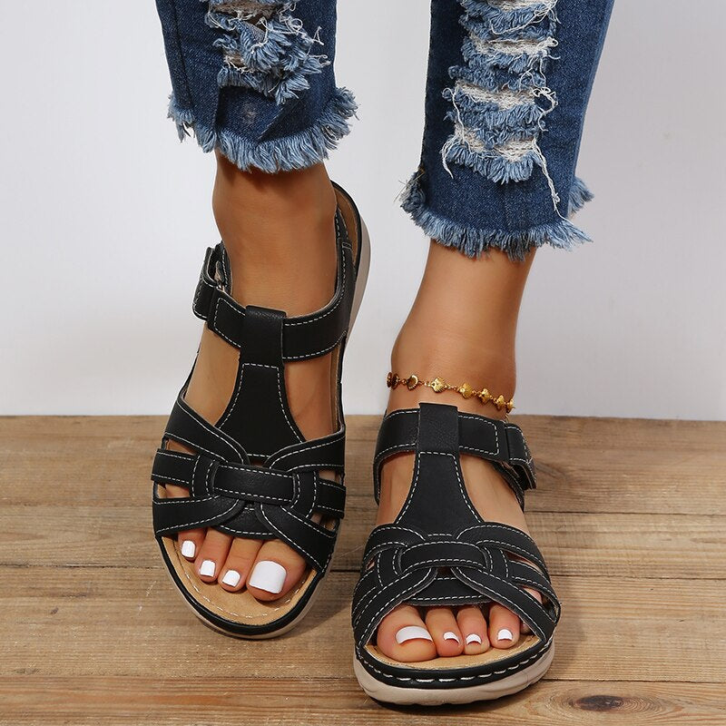 Roam | Cutout T-Bar Orthopedic Sandals