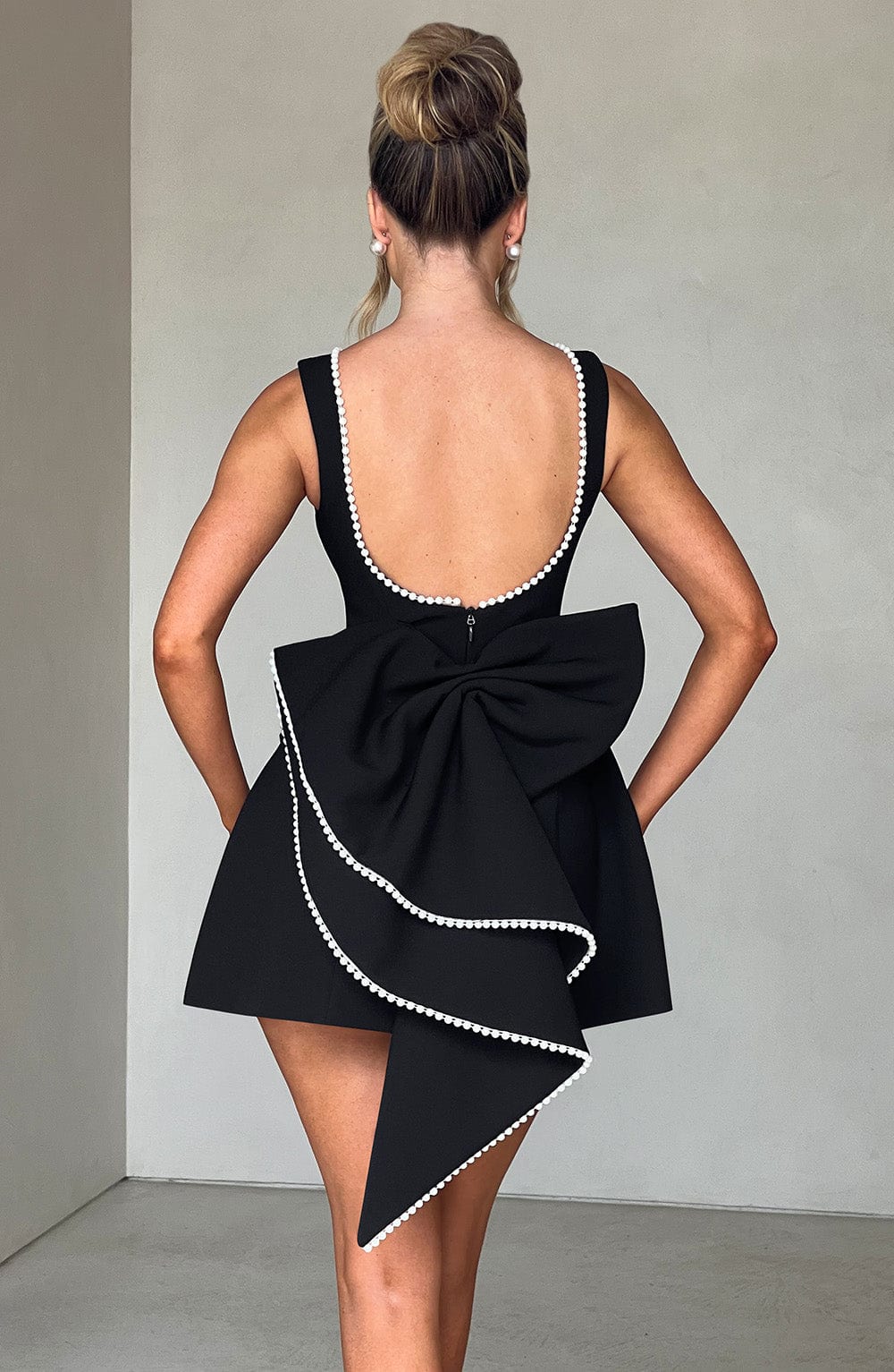 Alura | Women's Pearl Trim Bow Cocktail Mini Dress