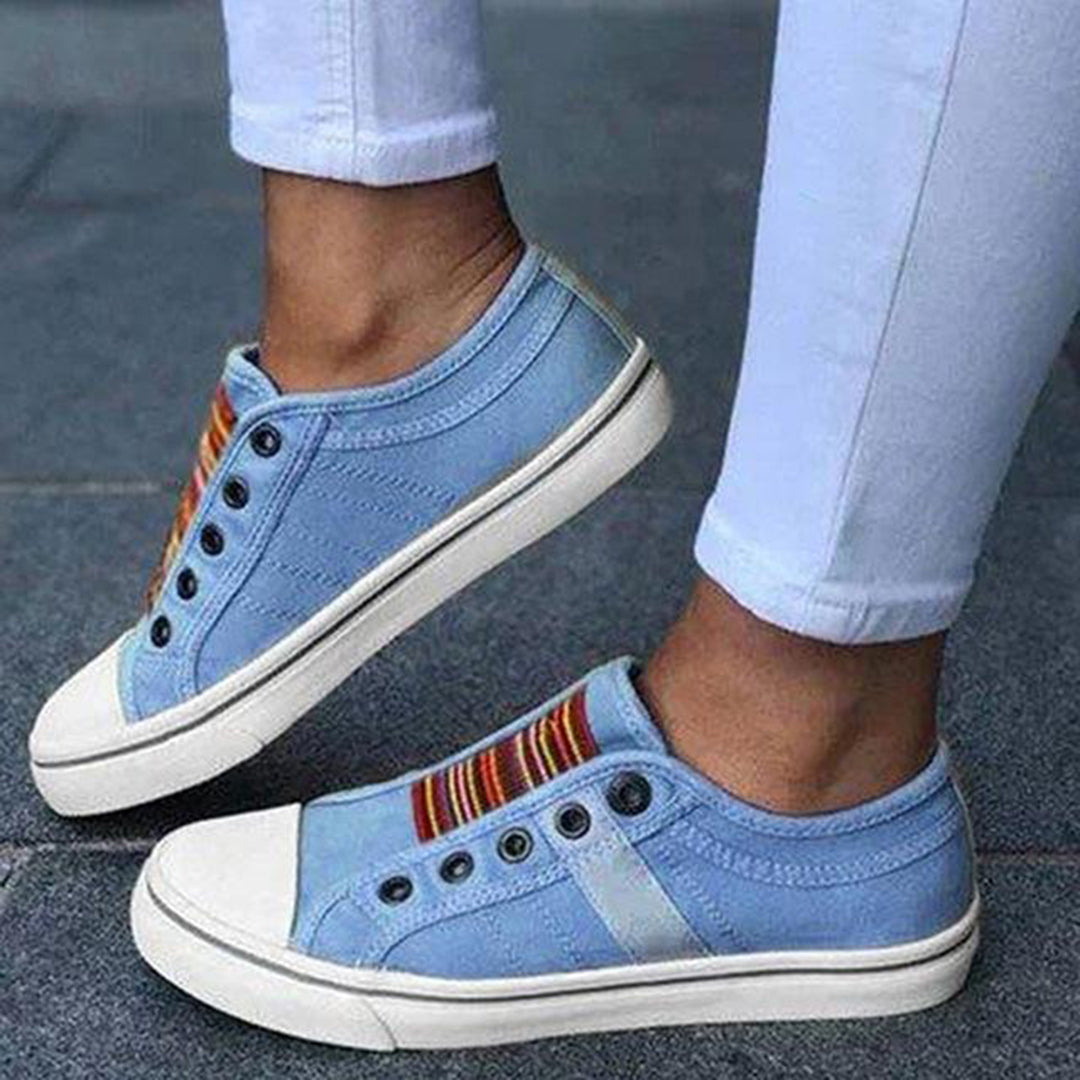 Frankie | Slip On Canvas Sneakers