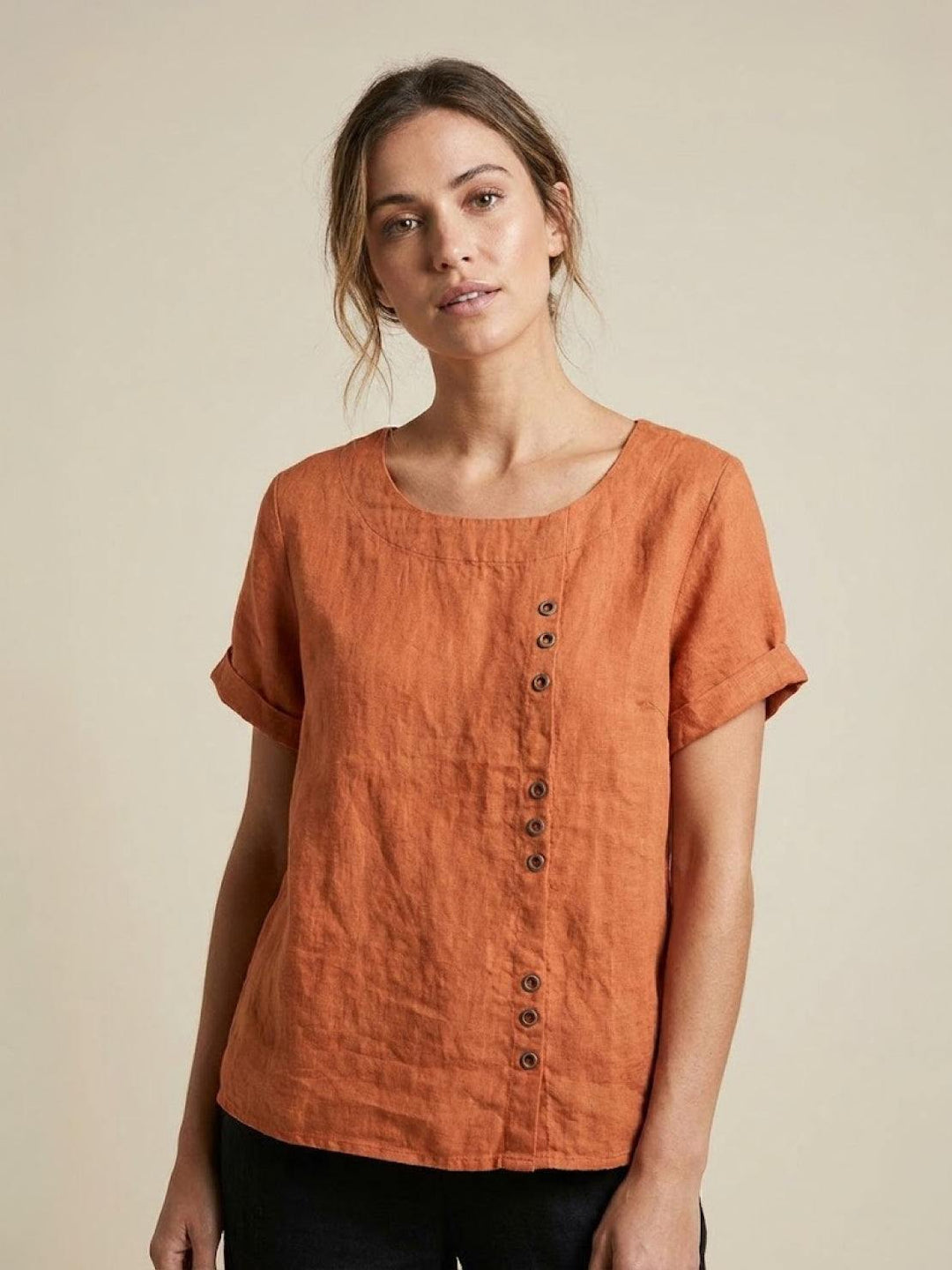 Saoirse | Side-Button Scoop Neck Linen Tunic Blouse