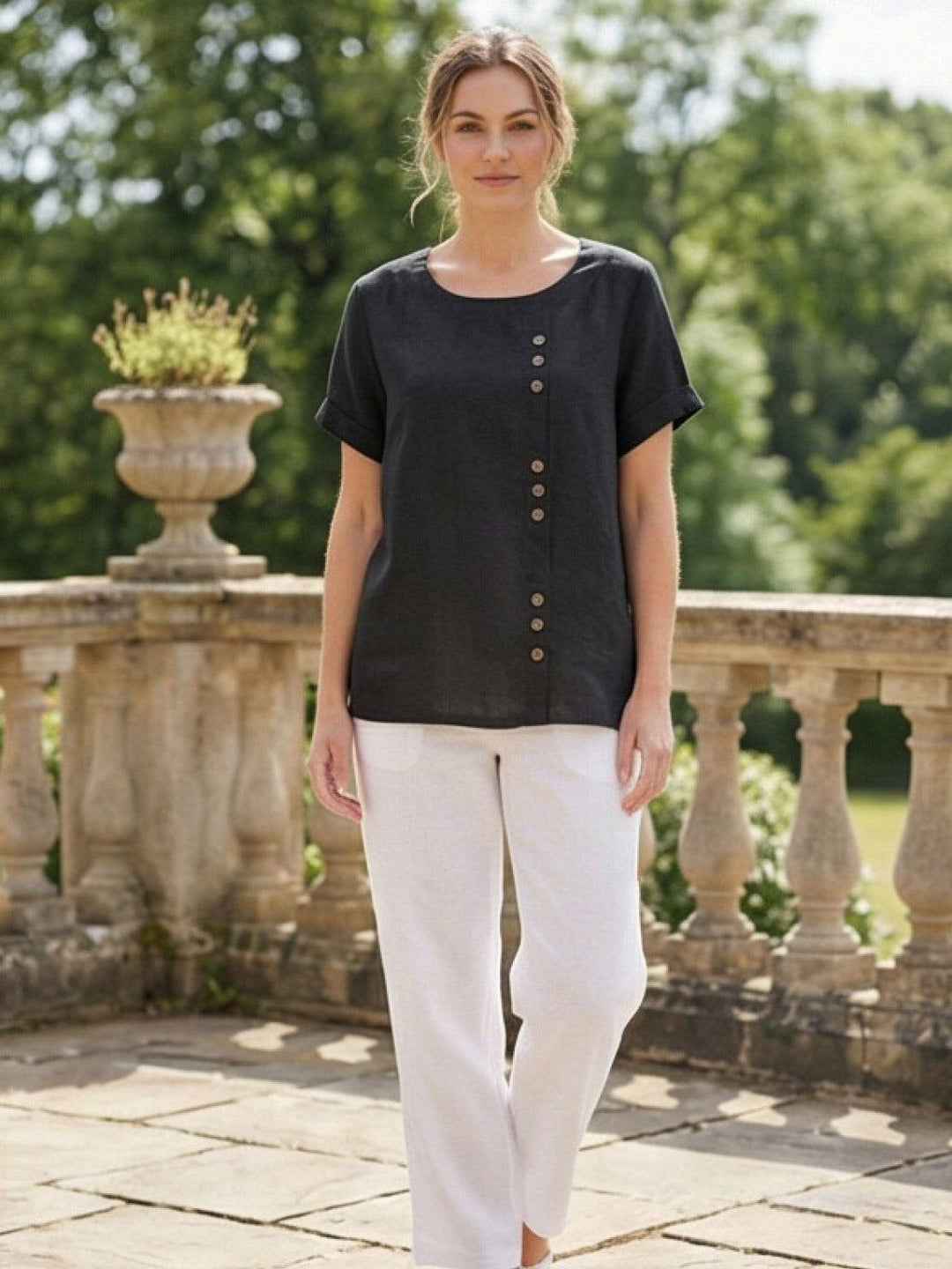 Saoirse | Side-Button Scoop Neck Linen Tunic Blouse